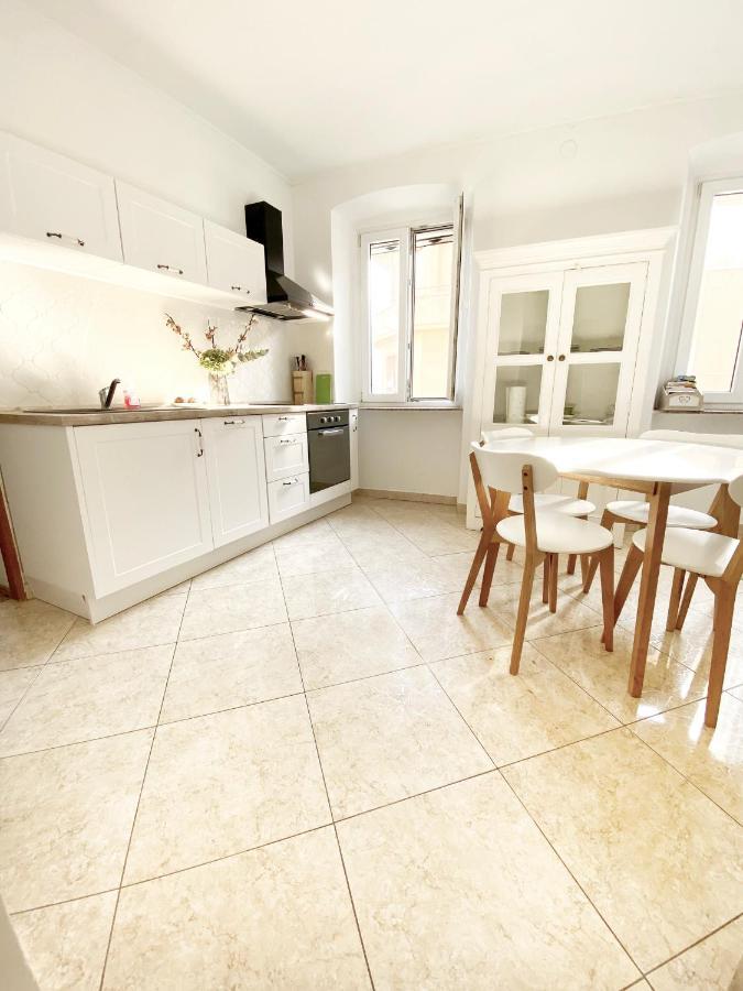 Apartment Evelina Pula Extérieur photo